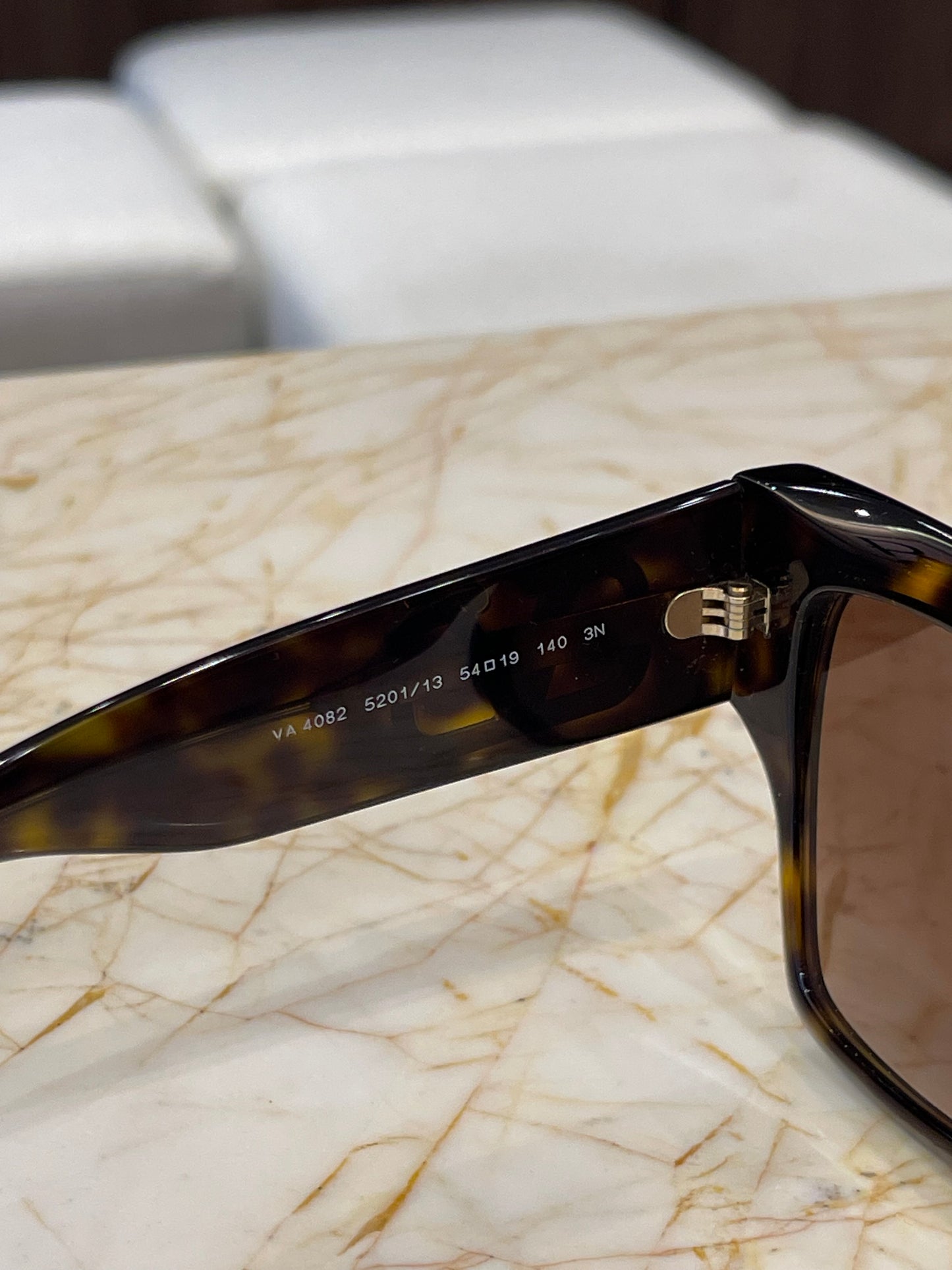 Óculos de Sol Valentino Garavani Eyewear Logo