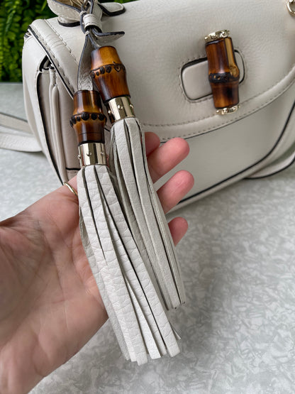 Gucci Calfskin New Bamboo Top Handle Branca