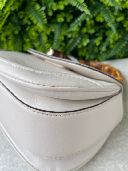 Gucci Calfskin New Bamboo Top Handle Branca