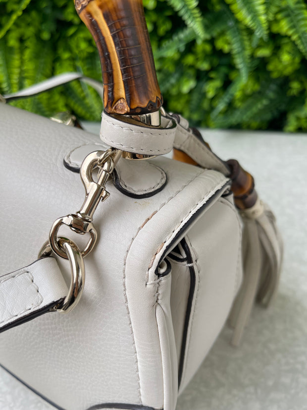 Gucci Calfskin New Bamboo Top Handle Branca