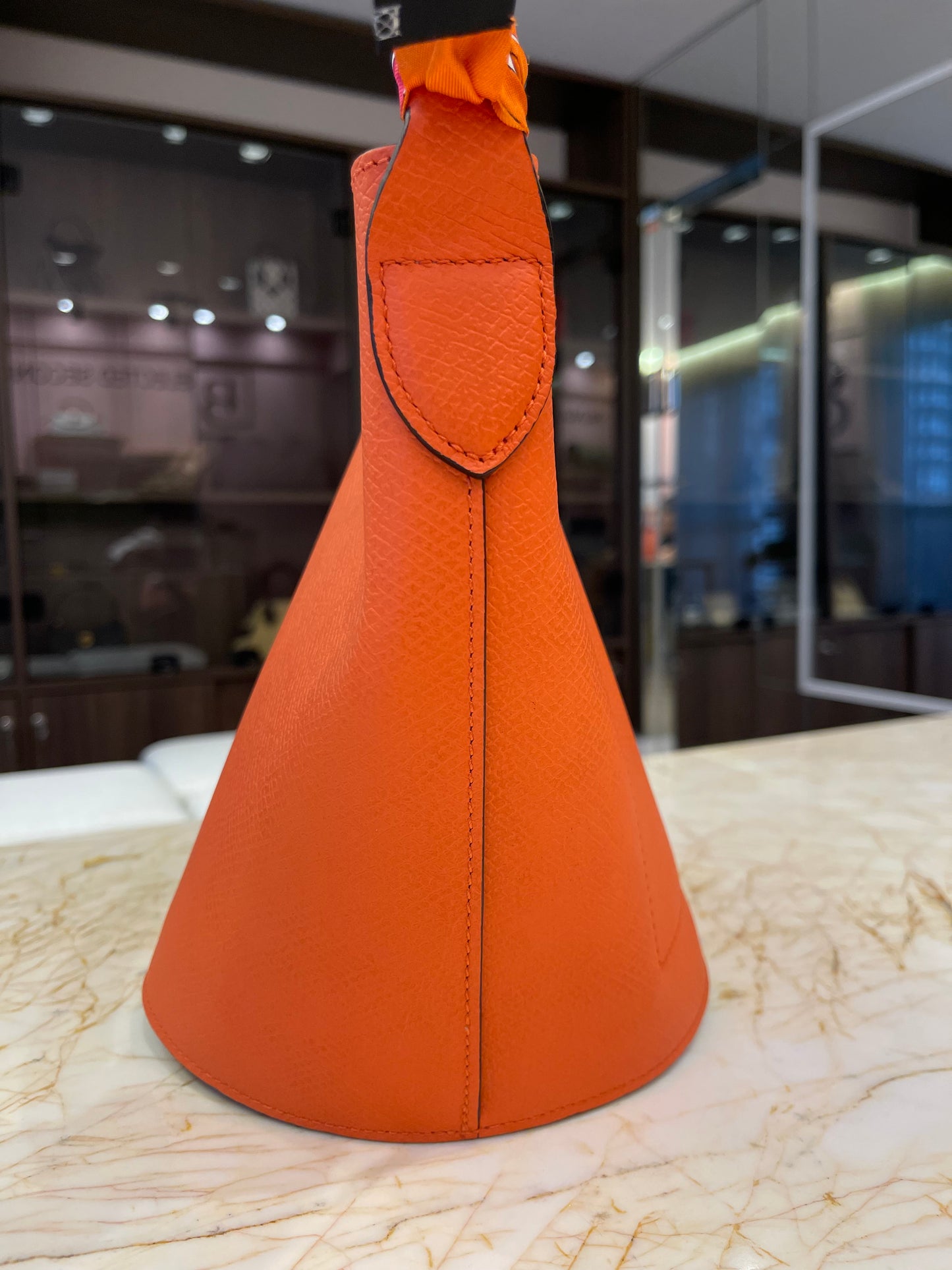 Longchamp Épure Bucket Laranja + Lenço