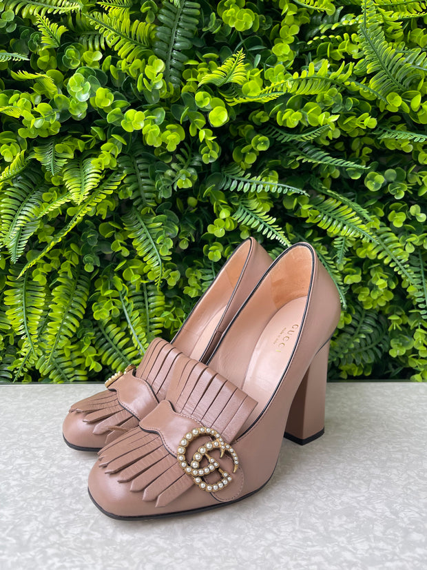 Sapato Gucci GG Marmont Loafer Beige