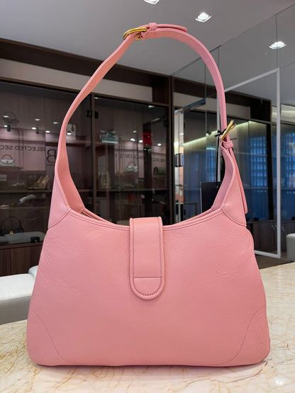 Gucci Aphrodite Medium em Couro Rosa