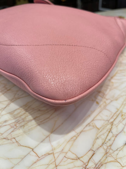 Gucci Aphrodite Medium em Couro Rosa