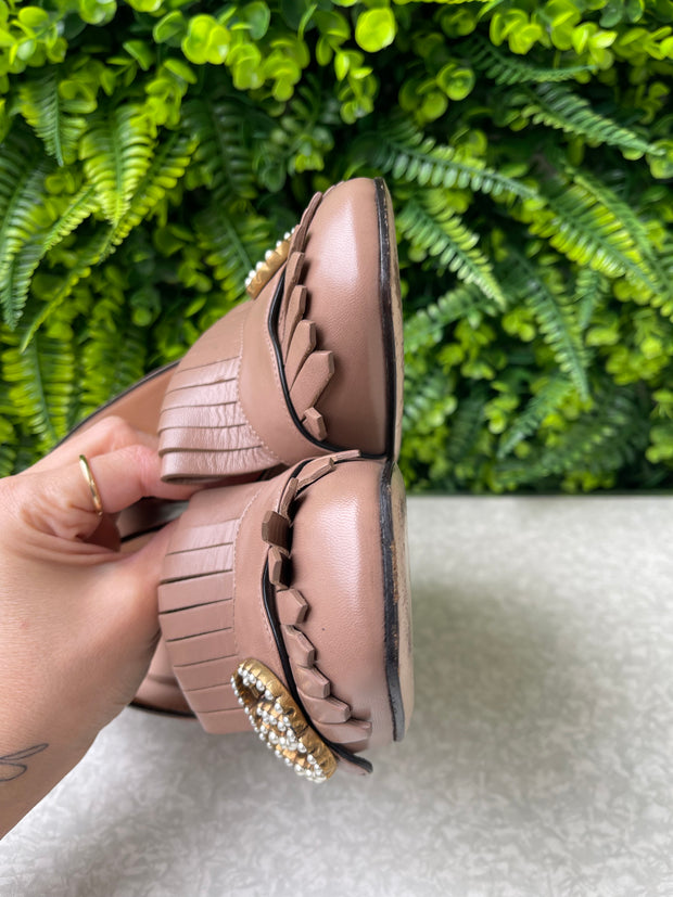 Sapato Gucci GG Marmont Loafer Beige