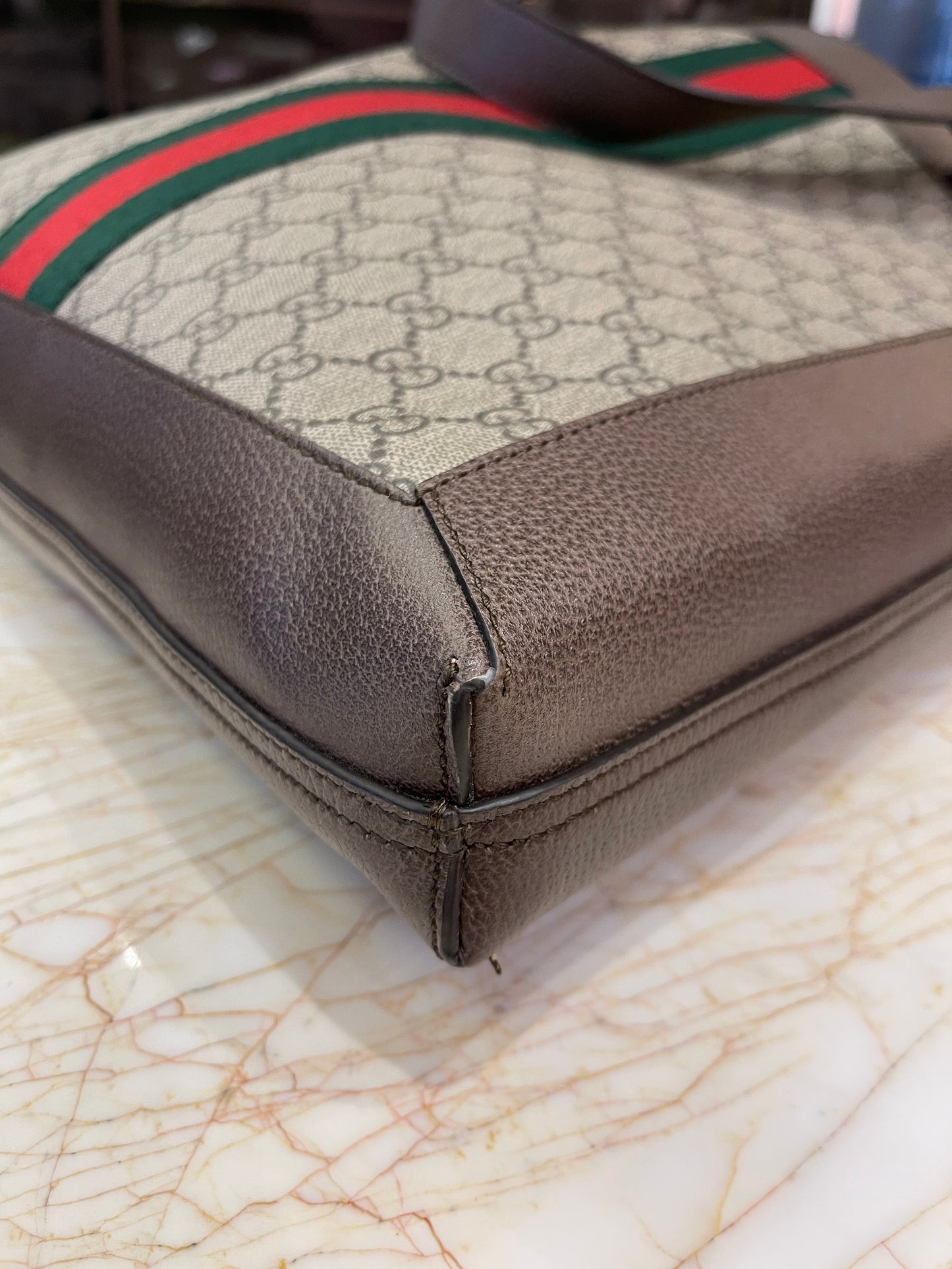 Gucci Ophidia GG Supreme Monograma