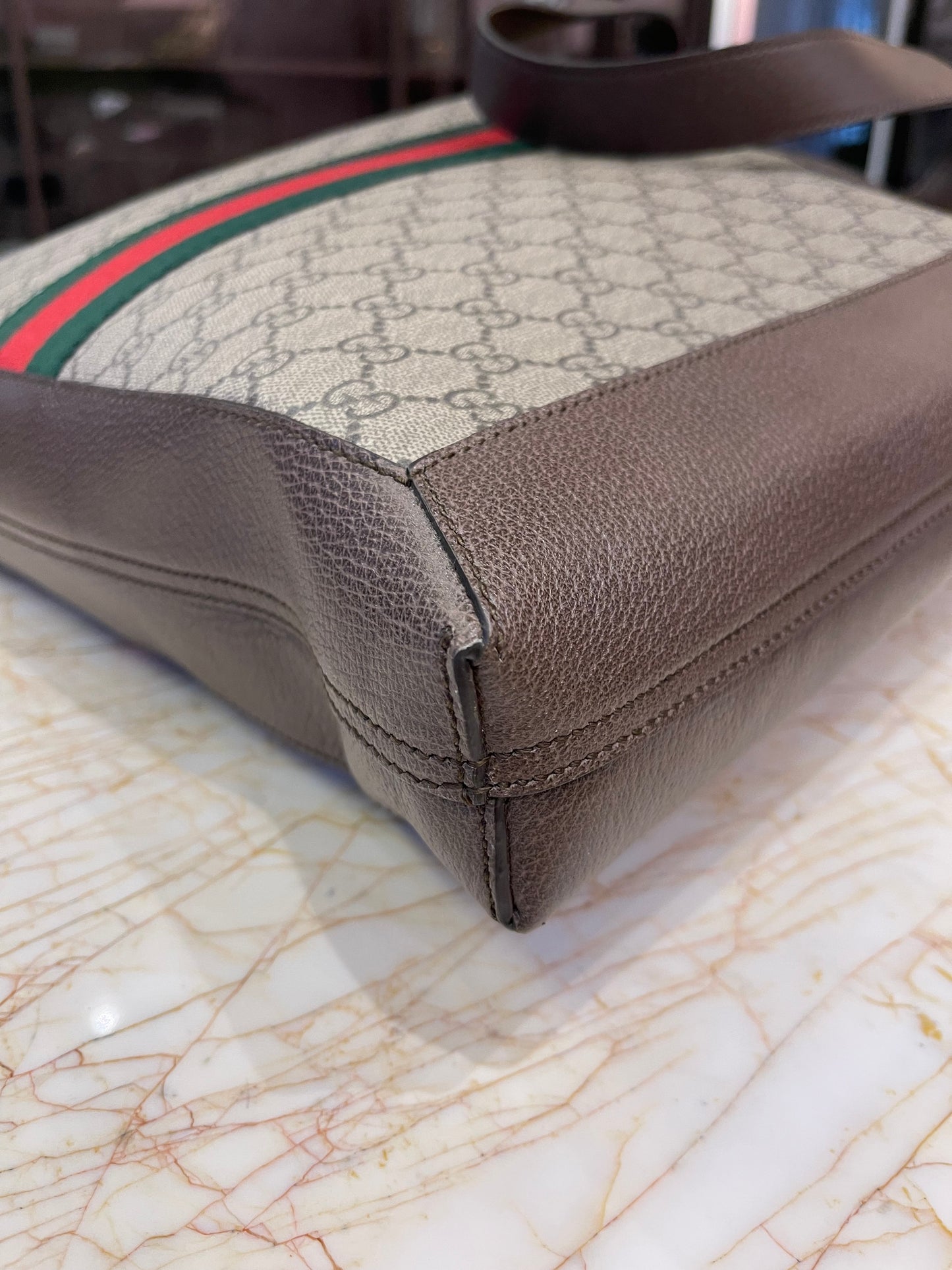 Gucci Ophidia GG Supreme Monograma