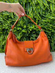 Salvatore Ferragamo Leather Shoulder Bag Laranja