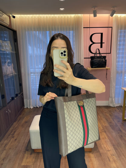 Gucci Ophidia GG Supreme Monograma