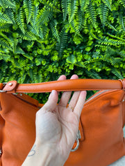 Salvatore Ferragamo Leather Shoulder Bag Laranja