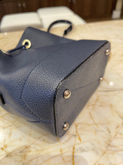 Lancel Ninon Bucket Azul Marinho
