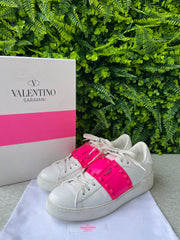 Tênis Valentino Garavani Rockstud 11 Untitled Rosa