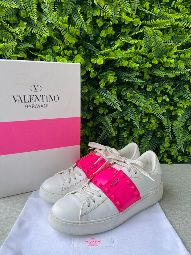 Tênis Valentino Garavani Rockstud 11 Untitled Rosa