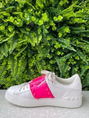 Tênis Valentino Garavani Rockstud 11 Untitled Rosa