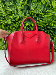 Givenchy Antigona Vermelha