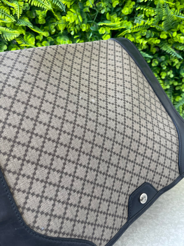 Gucci Messenger Flap Vintage