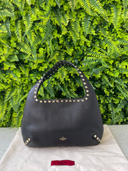 Valentino Garavani Rockstud Hobo Preta