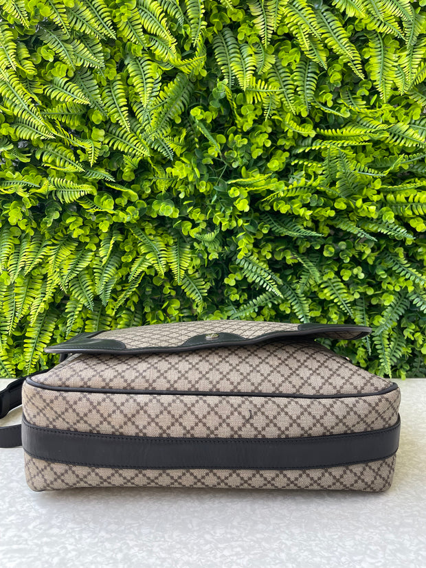 Gucci Messenger Flap Vintage