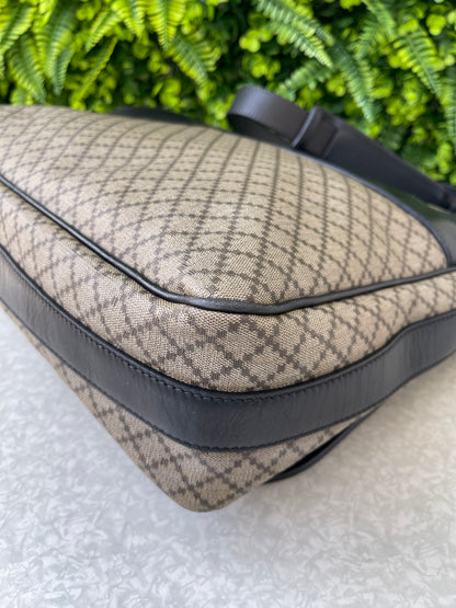 Gucci Messenger Flap Vintage