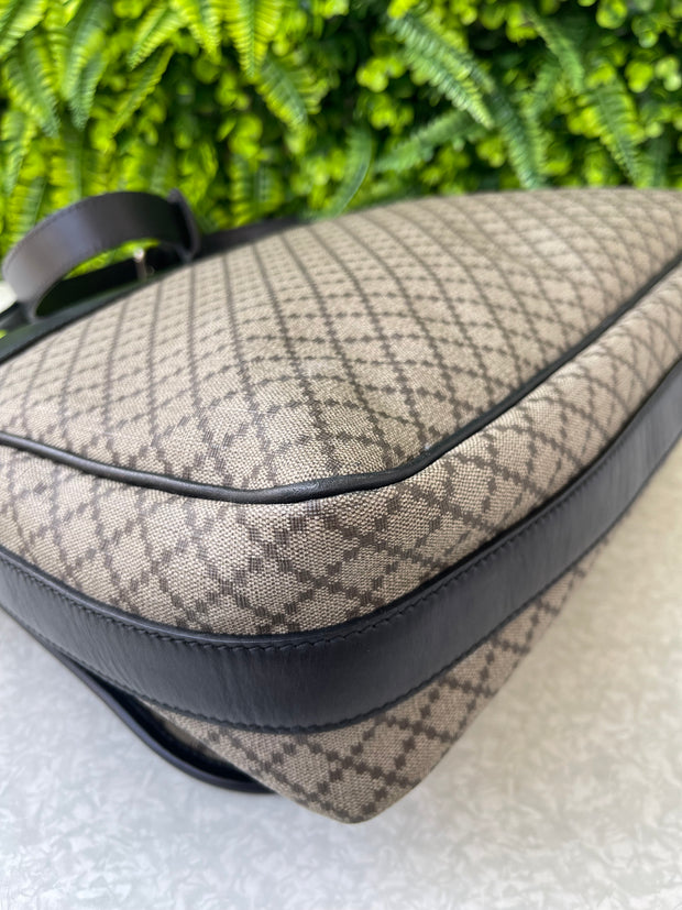 Gucci Messenger Flap Vintage