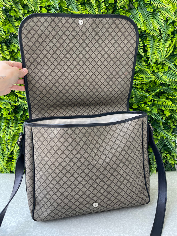 Gucci Messenger Flap Vintage