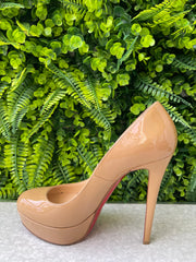 Sapato Christian Louboutin Nude