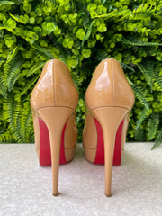 Sapato Christian Louboutin Nude