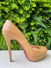 Sapato Christian Louboutin Nude