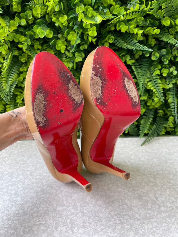 Sapato Christian Louboutin Nude