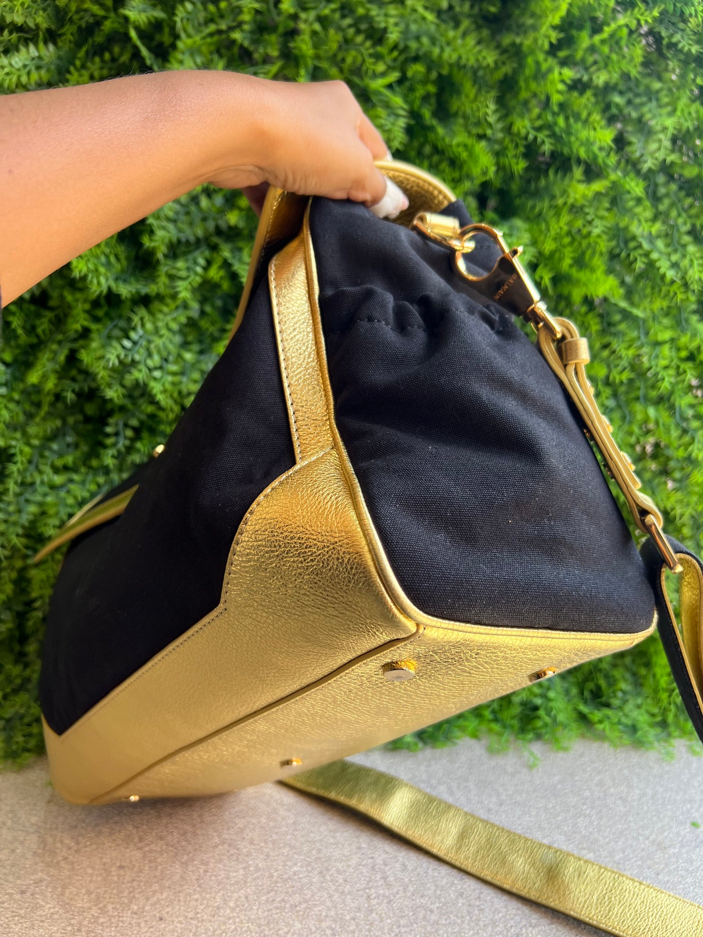 Balmain Maternidade Preta e Dourada