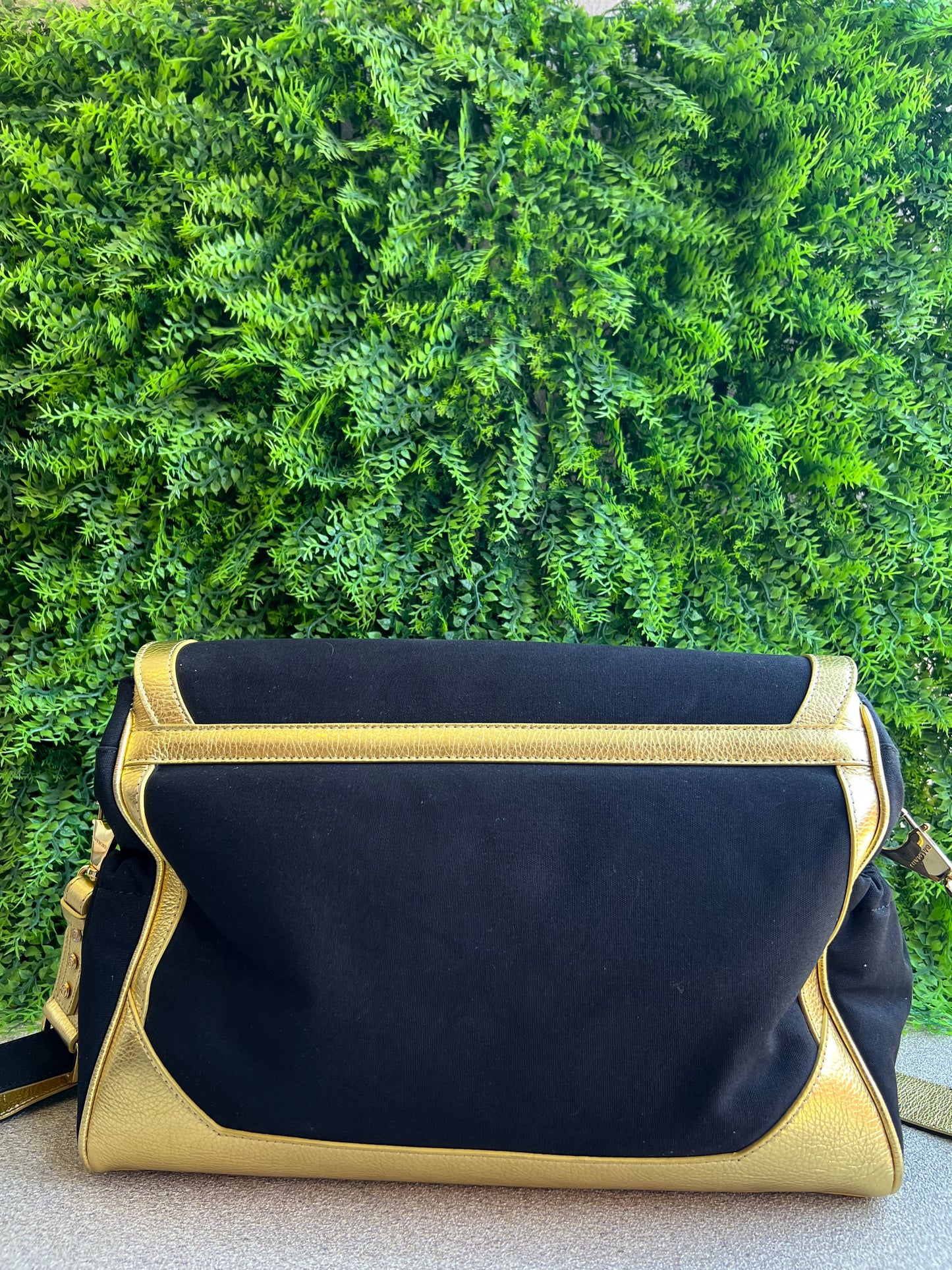 Balmain Maternidade Preta e Dourada