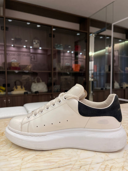 Tênis Alexander McQueen Oversized Branco