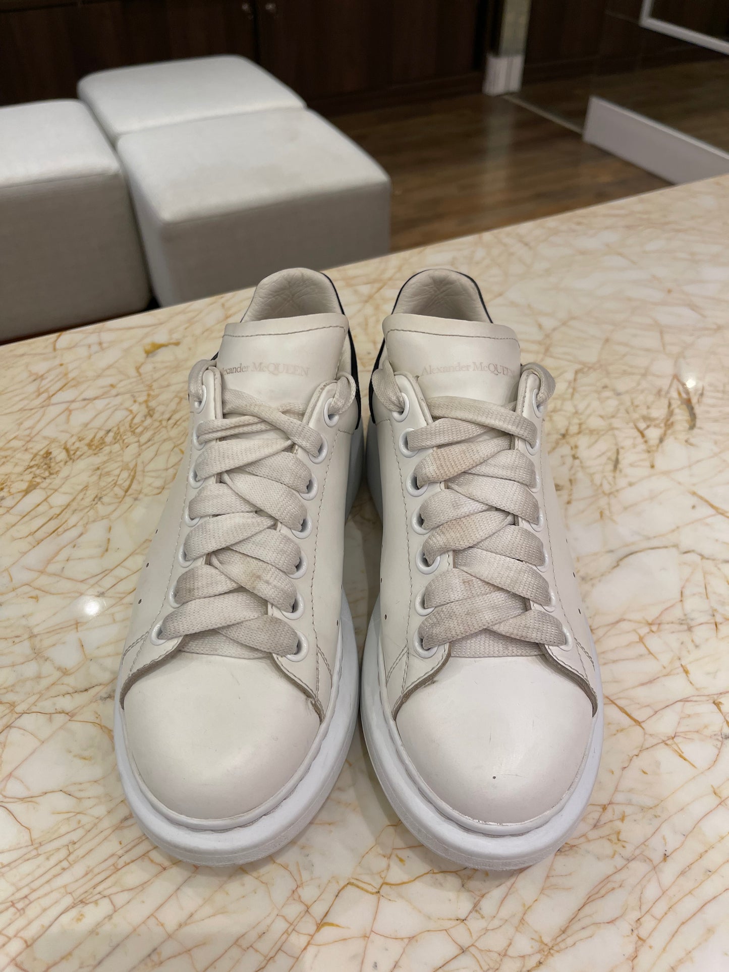 Tênis Alexander McQueen Oversized Branco