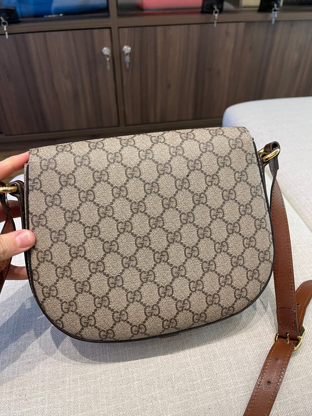 Gucci GG Canvas Messenger
