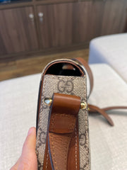 Gucci GG Canvas Messenger