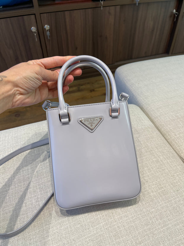 Prada Plaque Tote Cinza