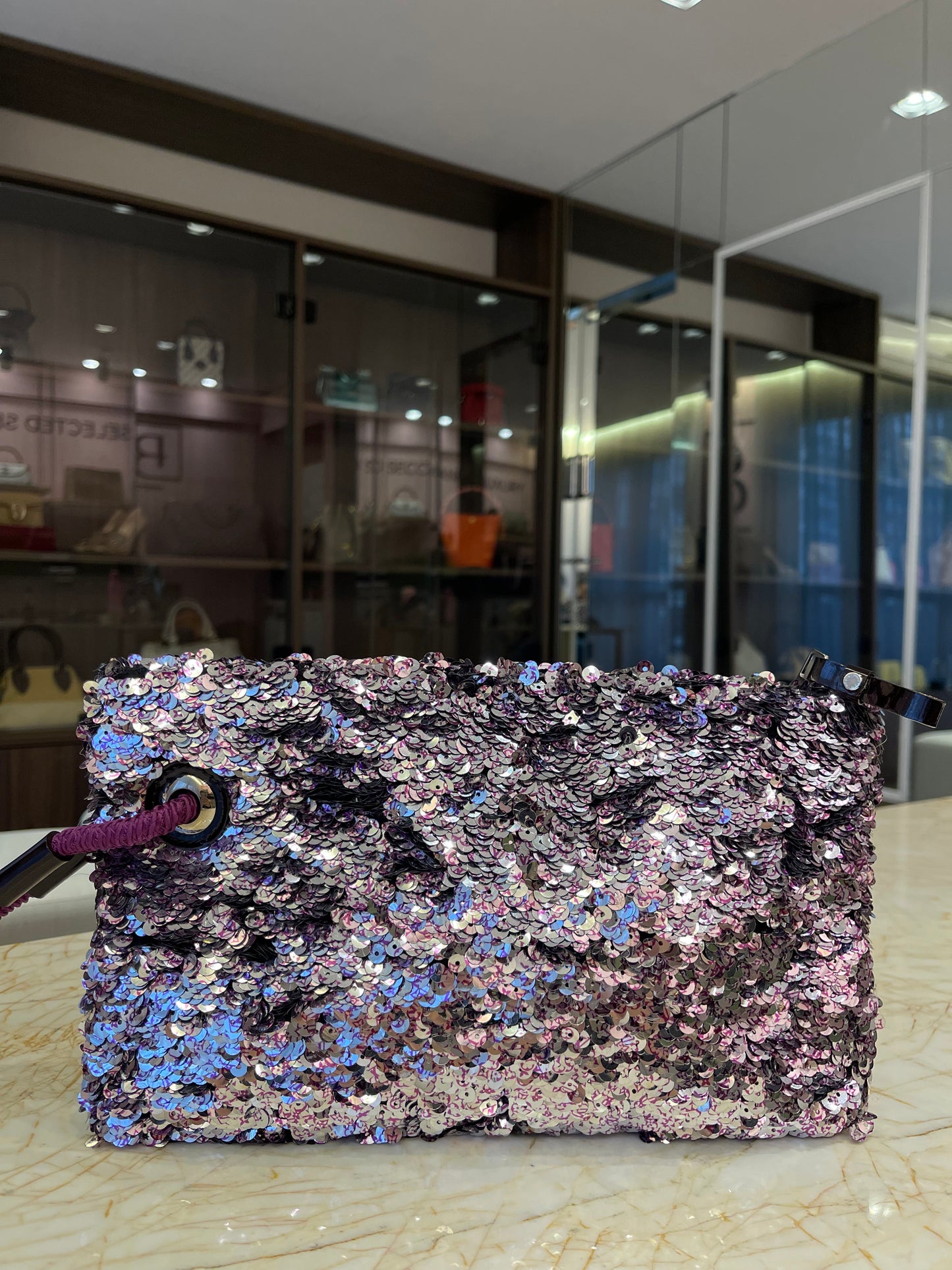 Clutch Louis Vuitton Rococo Paetê Edição Limitada