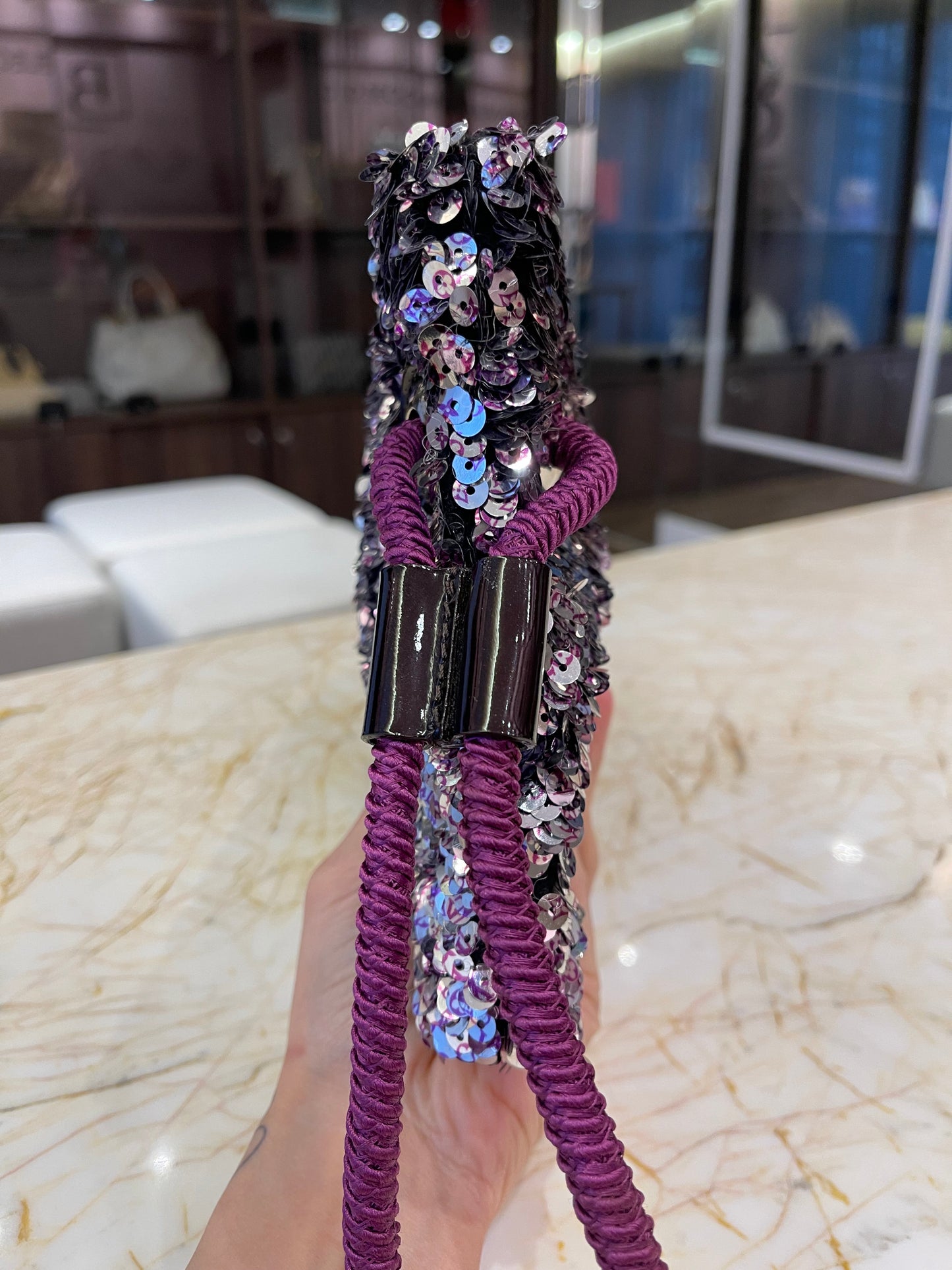 Clutch Louis Vuitton Rococo Paetê Edição Limitada