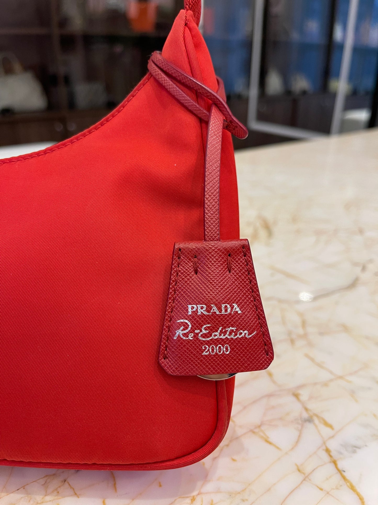 Prada Re-Edition 2000 Re-Nylon Vermelha