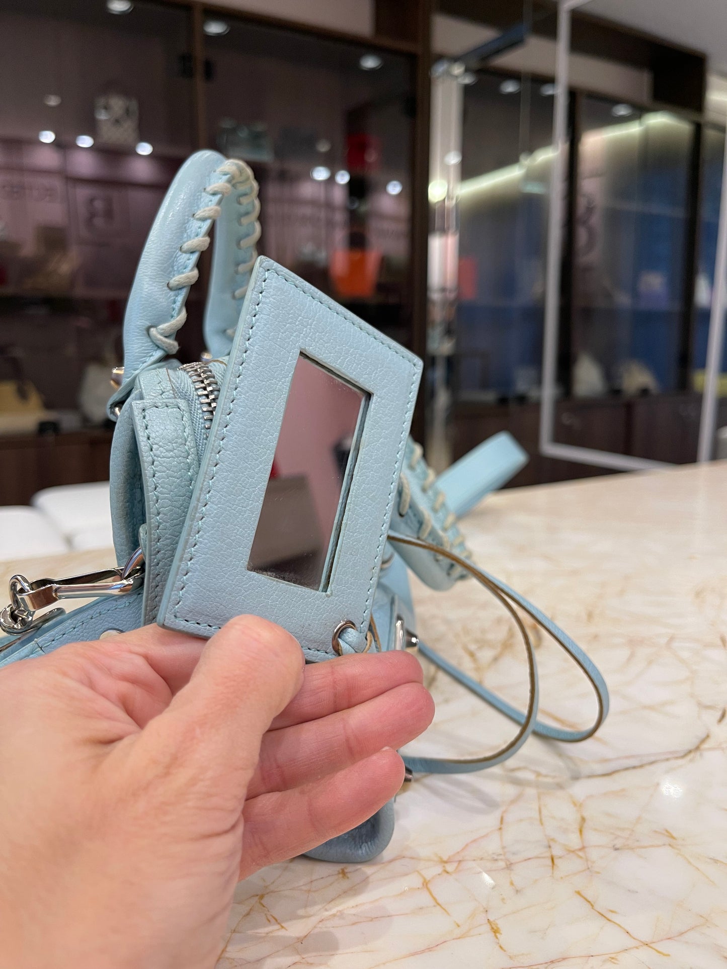 Balenciaga Classic City em Couro Azul