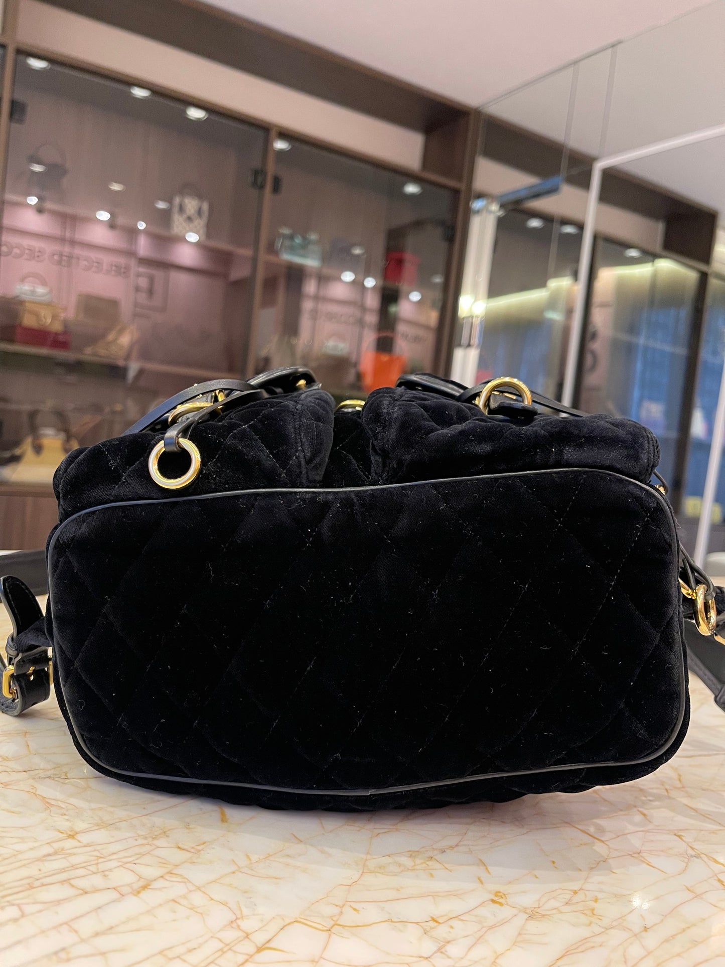 Mochila Prada Cousaire Velvet Preto