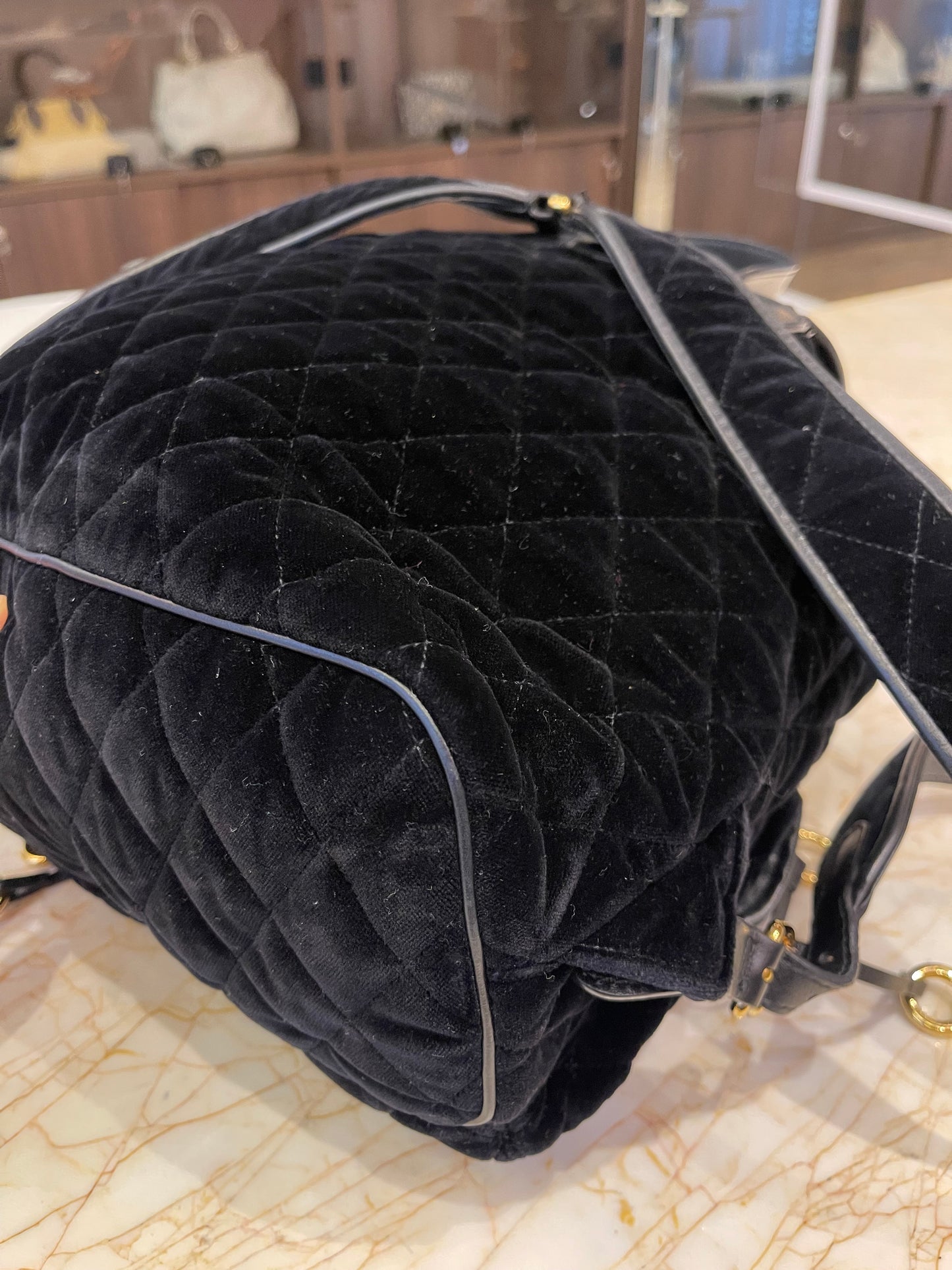Mochila Prada Cousaire Velvet Preto