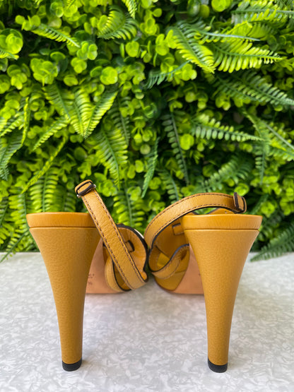 Sandália Gucci Couro Marrom