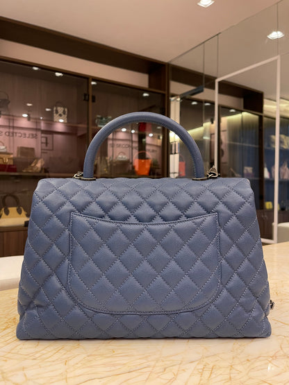 Chanel Coco Top Handle Média em Couro Caviar Azul