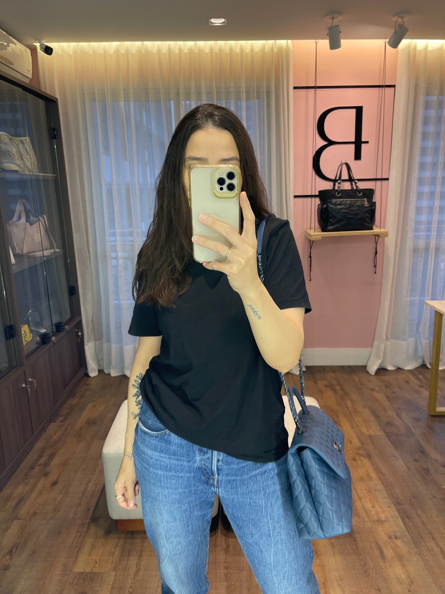 Chanel Coco Top Handle Média em Couro Caviar Azul