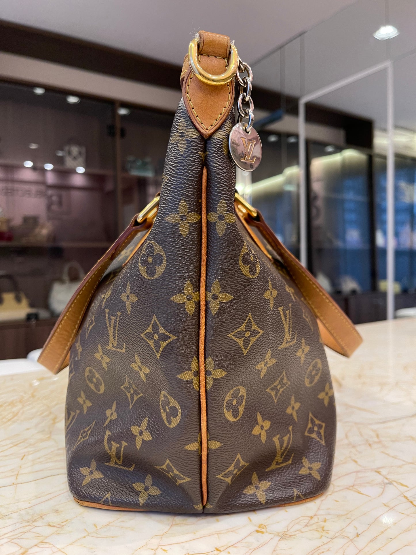 Louis Vuitton Pallermo Monogram MM