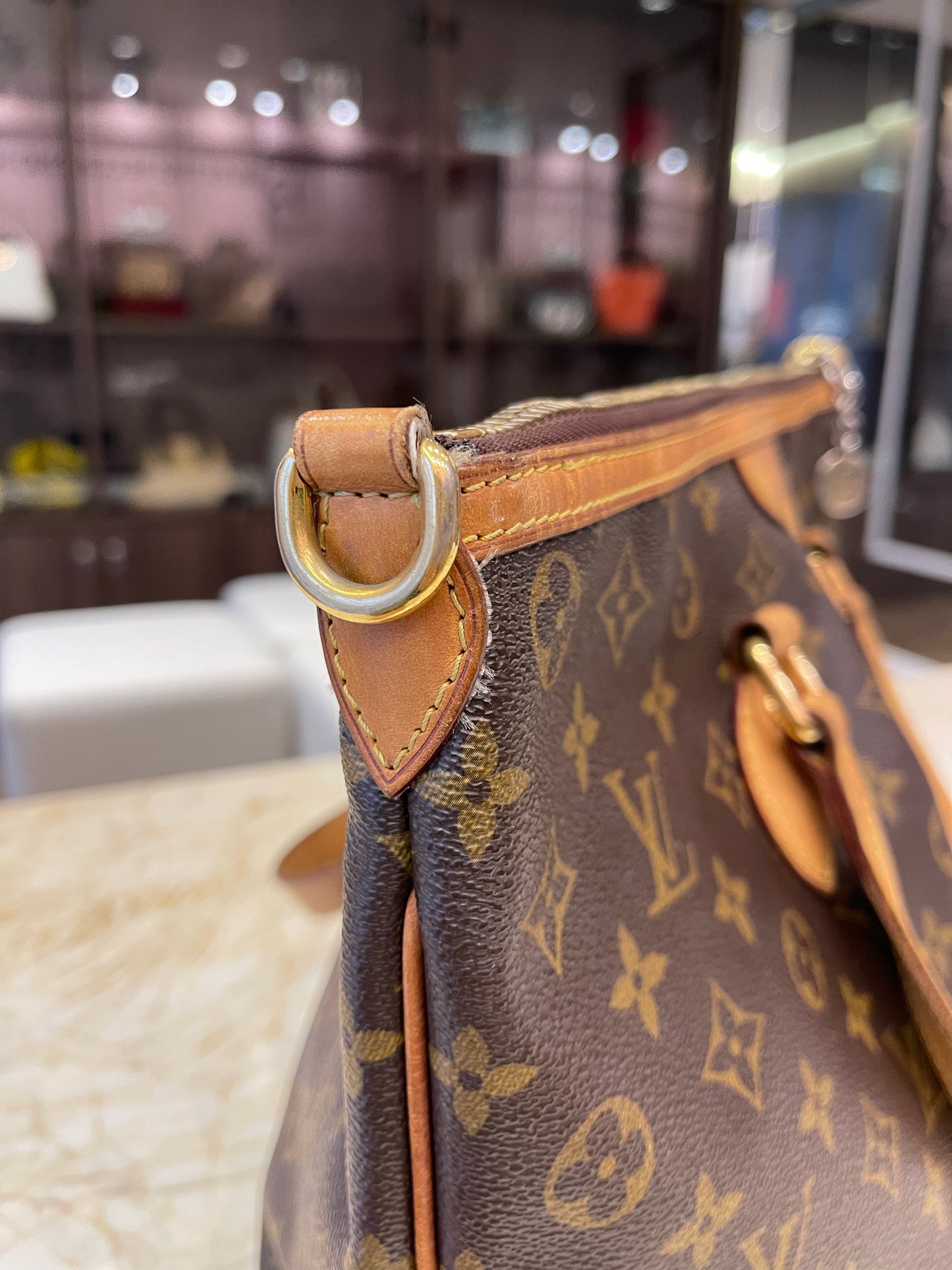 Louis Vuitton Pallermo Monogram MM
