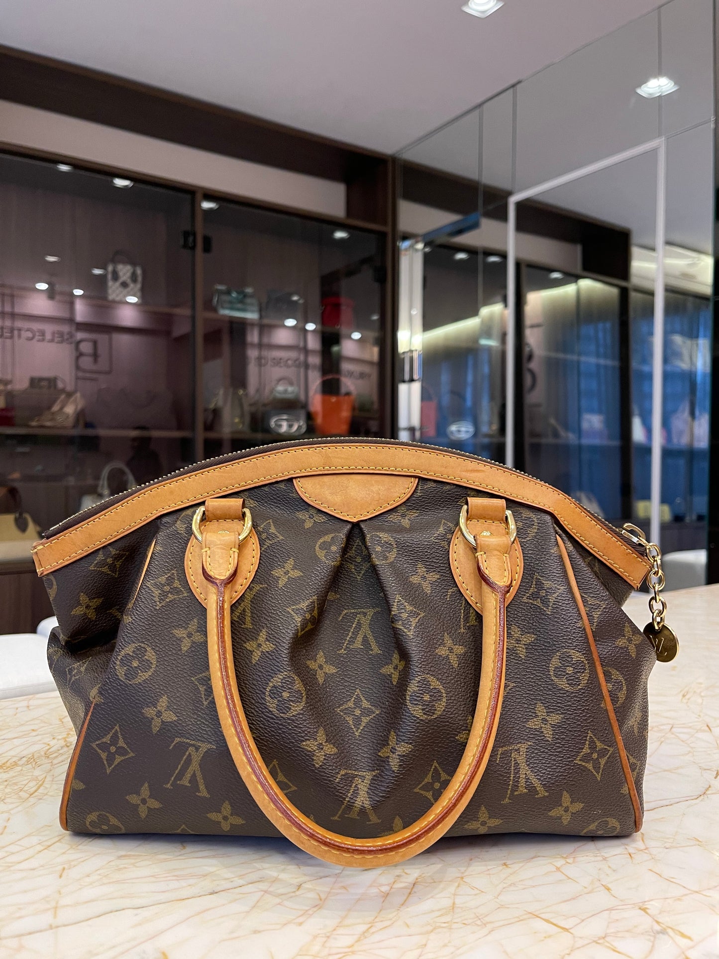 Louis Vuitton Tivoli Monogram PM