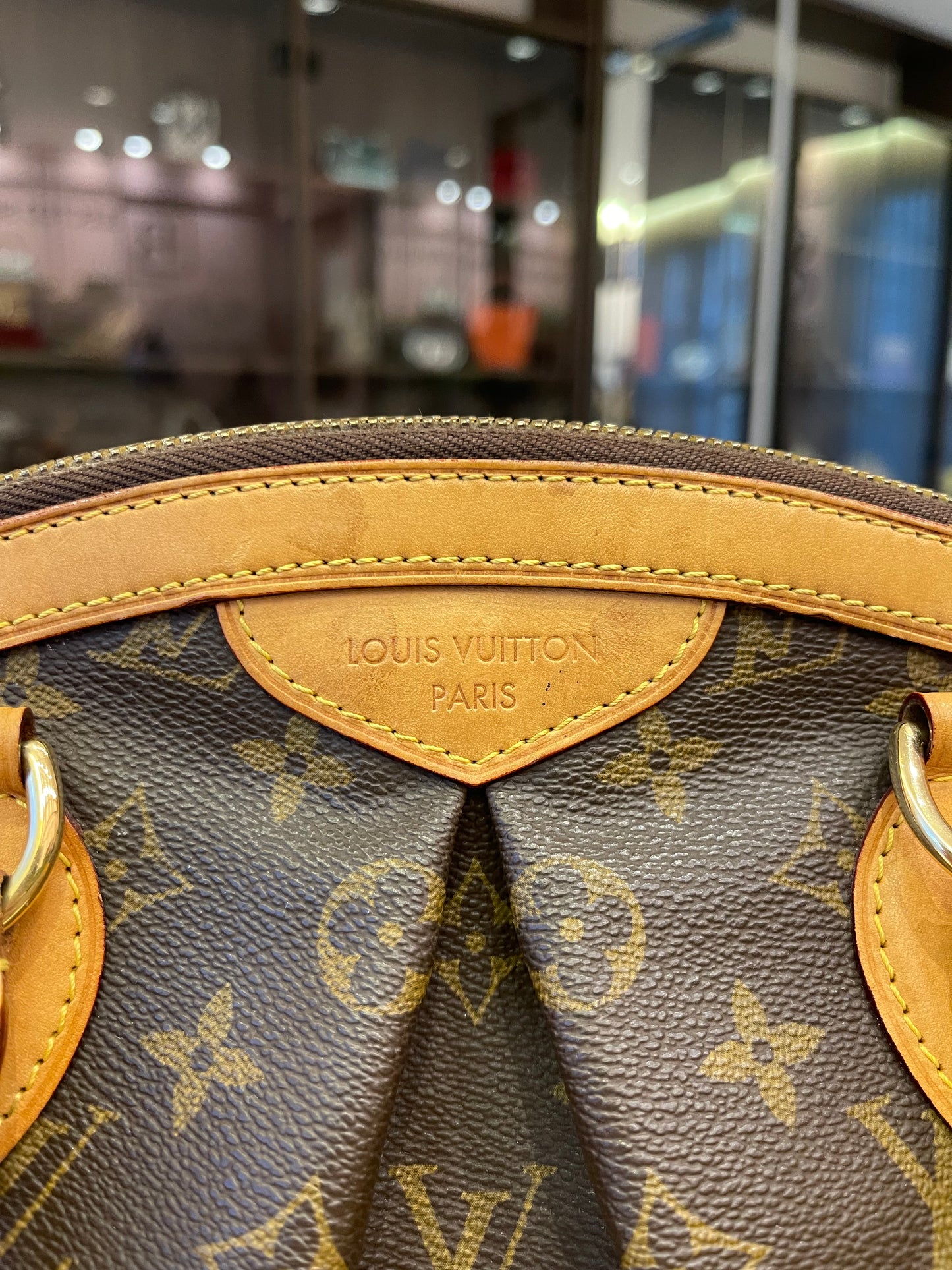 Louis Vuitton Tivoli Monogram PM