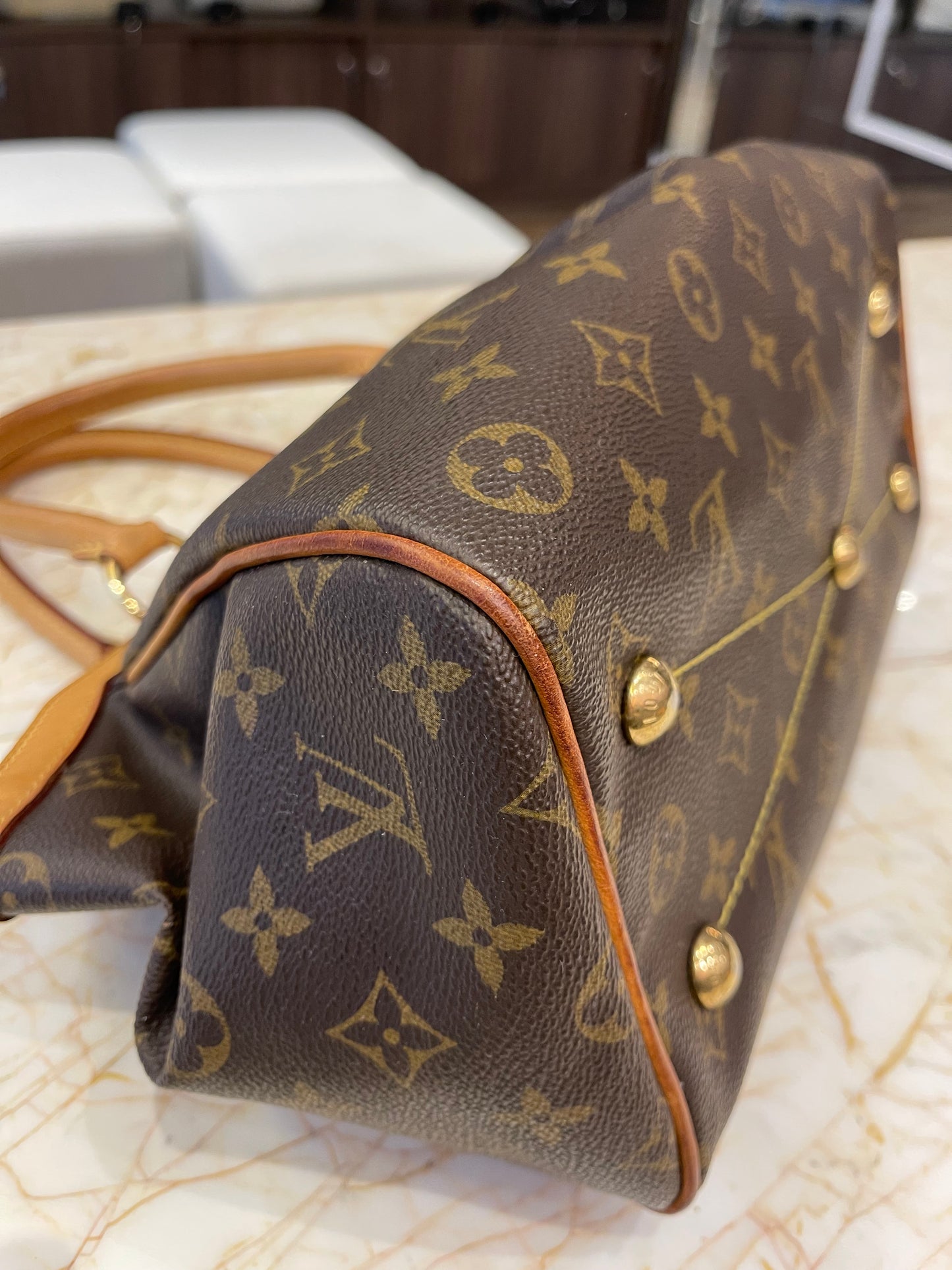 Louis Vuitton Tivoli Monogram PM